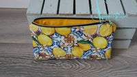 Stylisches sommerliches Täschchen für Essentials