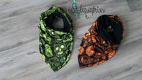 Tuchloop schwarz /  neon Skull