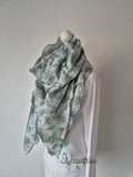 XXL Musselintuch in Dusty Green mit floralem Muster