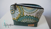 Schlichter Allrounder grün metallic mit Mandala