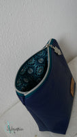 Schlichter Allrounder blau / petrol