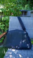Retro Handtasche schwarz floral - ähnlich reproduzierbar