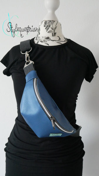 Stylische Bauchtasche Größe XS in blau metallic