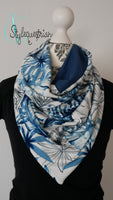 Tuchloop Blätter blau / silber