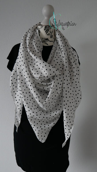 XXL Tuch weiß mit schwarzen Punkten - Main Image